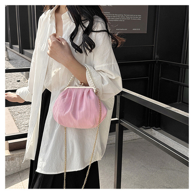 2024 NEW RETRO FAIRY SOLID COLOR small bag white hand hand bag perl bag net yarn of women in simple crossbody bag. باگ کوچک رنگي و رنگي و رنگي و رنگي و رنگي و رنگي و رنگي