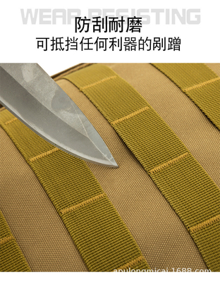 در فضای باز پیاده روی کوله ی بزرگ پوشش کمپینگ کوله ی تاکتیکی ظرفیت بزرگ ورزش های چند منظوره